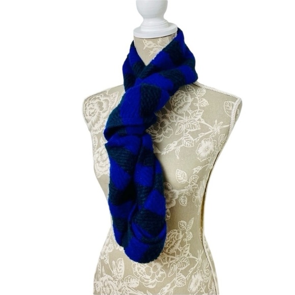 Nautical Blue/Black Winter Scarf. One Size. - Picture 1 of 16